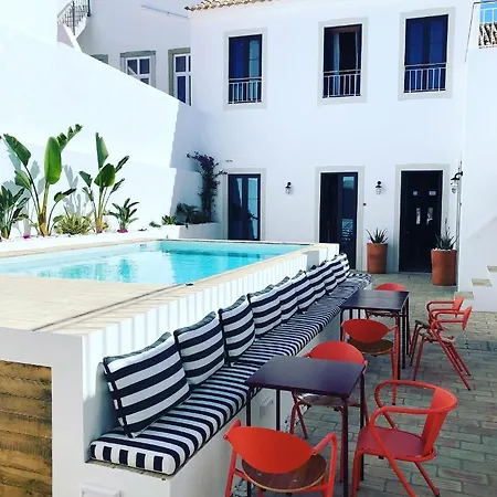 Casa Rosa With Pool In Centre Villa Olhao