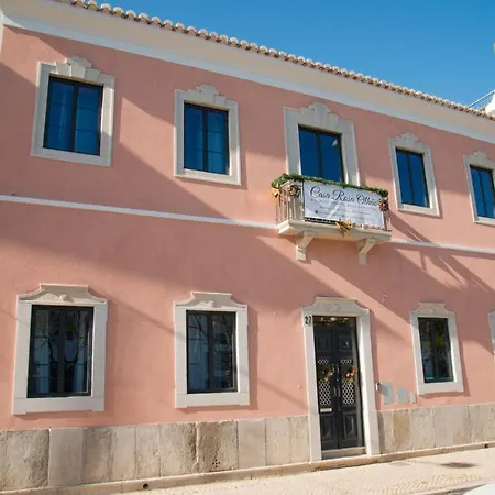 Casa Rosa With Pool In Centre Villa