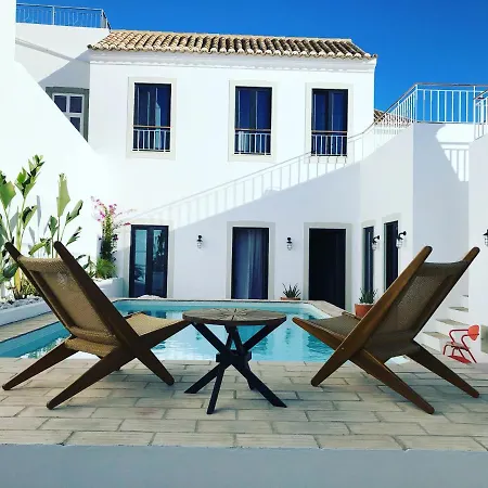 Casa Rosa With Pool In Centre Villa Olhao