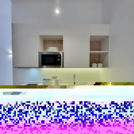 Casa Rosa With Pool In Centre Olhao