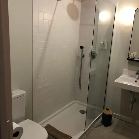 Casa Rosa With Pool In Centre