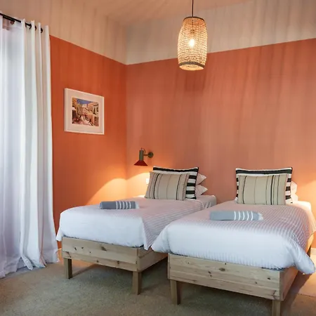 Casa Rosa With Pool In Centre *