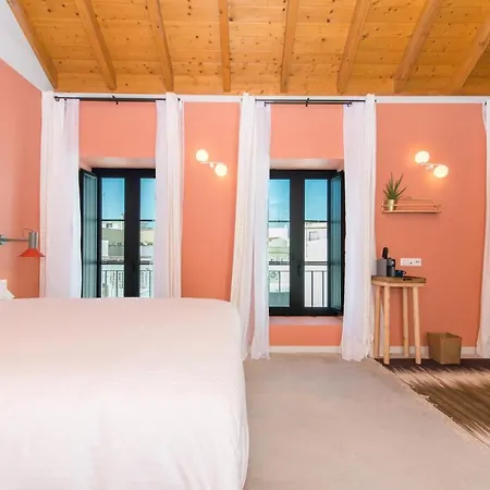 Casa Rosa With Pool In Centre * Olhão