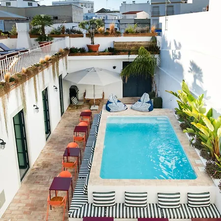 Casa Rosa With Pool In Centre *