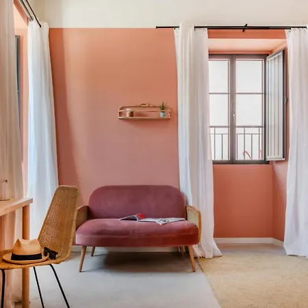 Casa Rosa With Pool In Centre ヴィラ オリョン