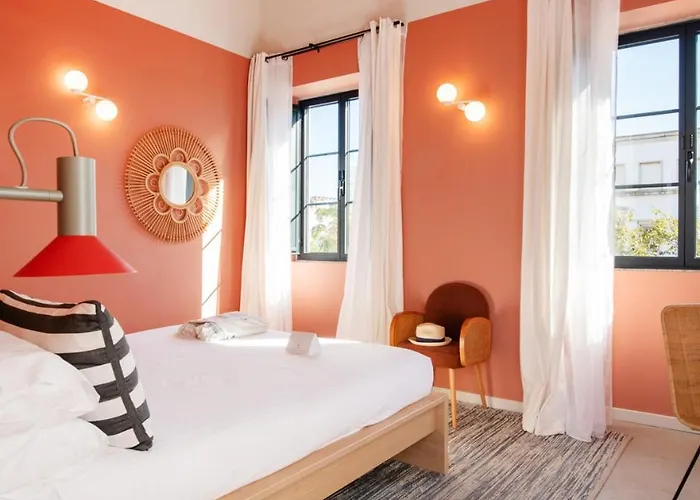 빌라 Casa Rosa With Pool In Centre *