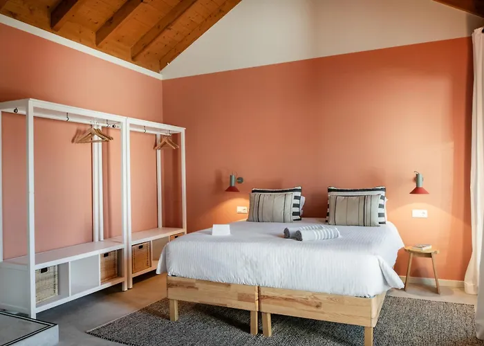 Casa Rosa With Pool In Centre 빌라 오양